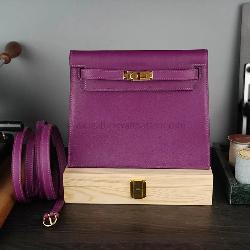 Kelly danse leather handbag Hermès Purple in Leather - 11264098