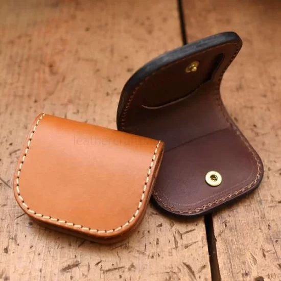 Free Pattern】Mini Envelope Leather Card/Coin Wallet Pattern – PDF :  r/Leatherworking